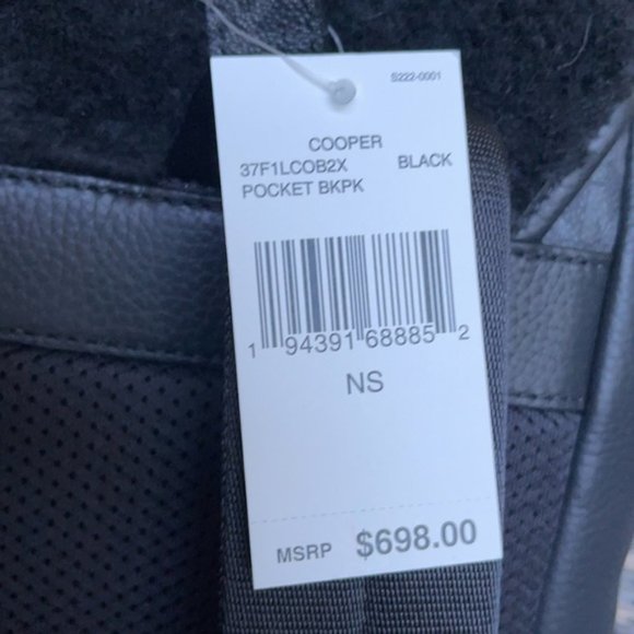 Michael Kors Cooper Signature Large Pocket Backpack Fur Trim - Picture 16 of 16